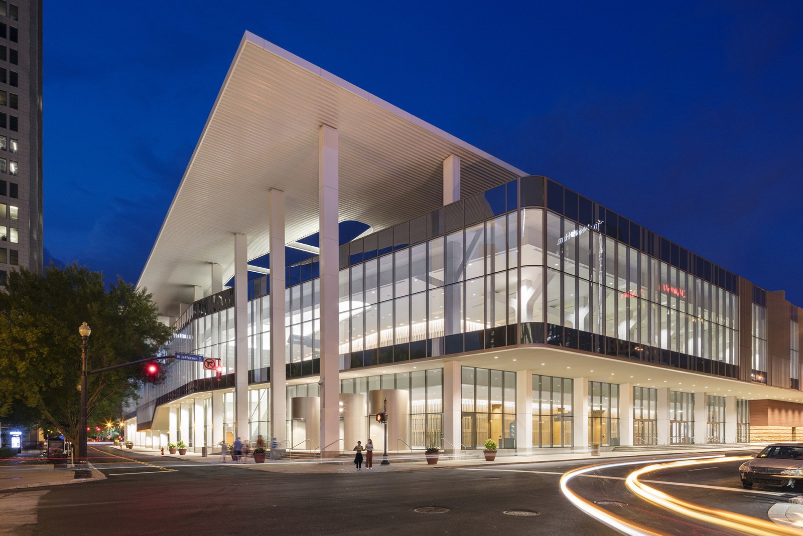 This is the front of the Kentucky International Convention Center in Louisville, where the 47th Annual Course will be held. This is the front of the Kentucky International Convention Center in Louisville, where the 47th Annual Course will be held.